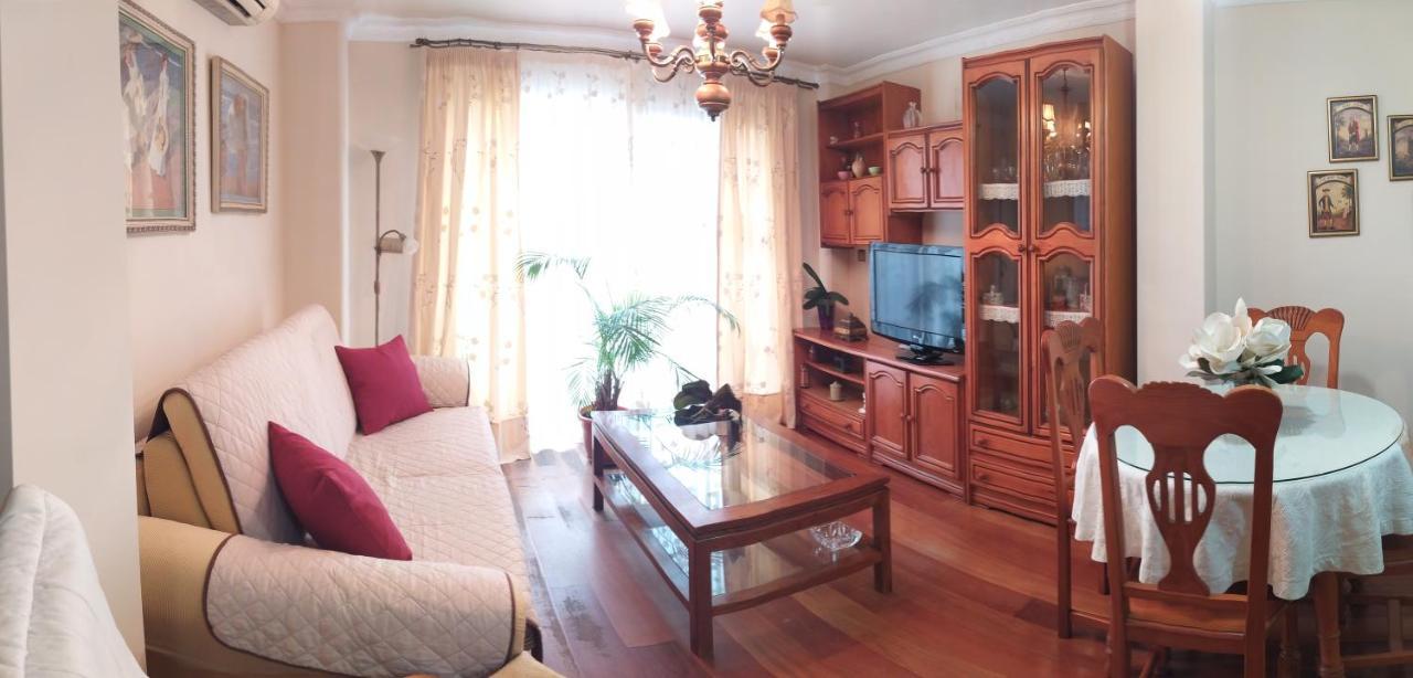 Apartament Apartamento Rozamar Torre Del Mar Zewnętrze zdjęcie