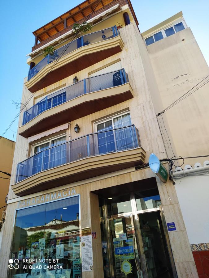Apartament Apartamento Rozamar Torre Del Mar Zewnętrze zdjęcie